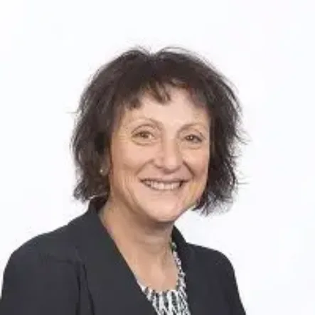 Professor Rachelle Buchbinder