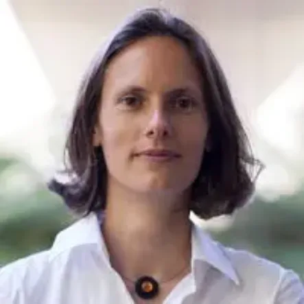 Professor Katharina Gaus (Vale)
