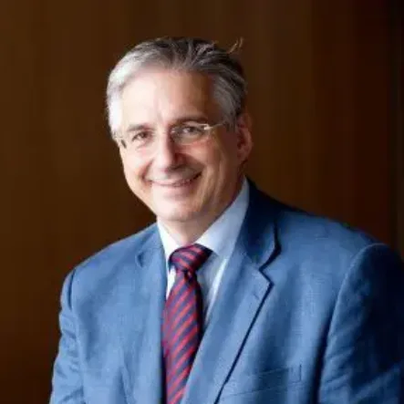 Professor Gerald Holtmann
