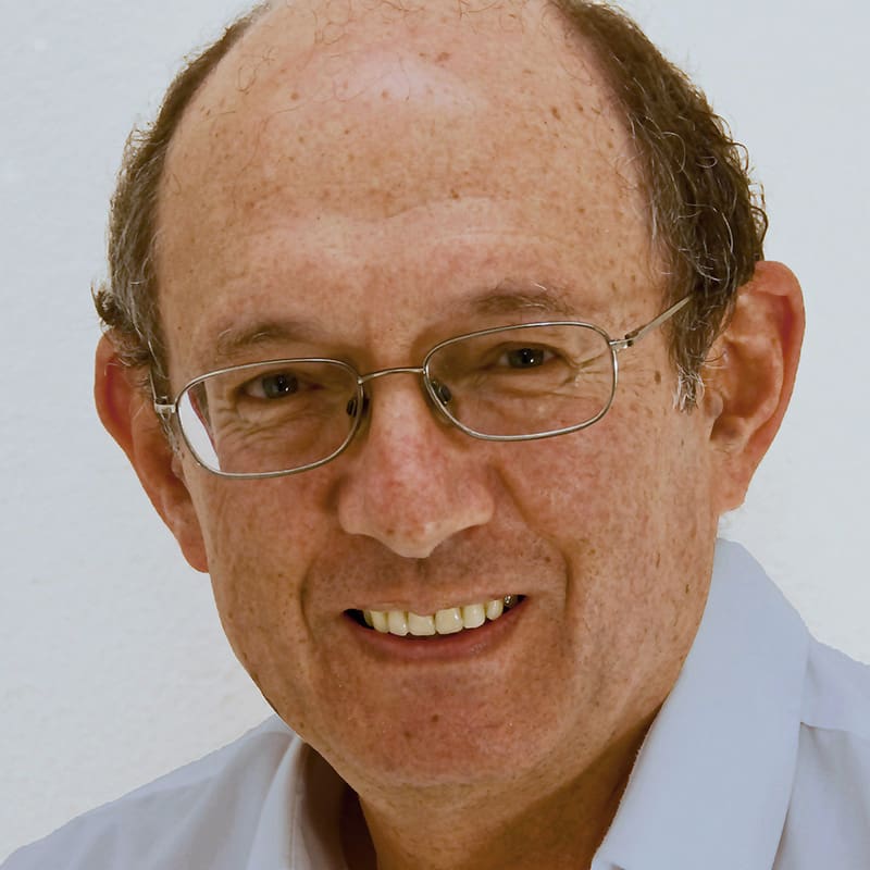 Professor Roy Robins-Browne