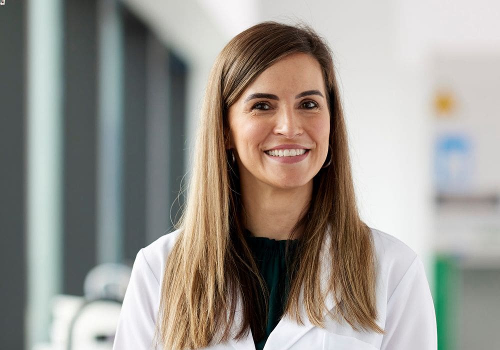 Professor Francine Marques