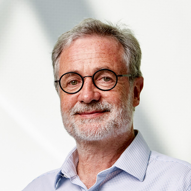 Professor Tomas Kron