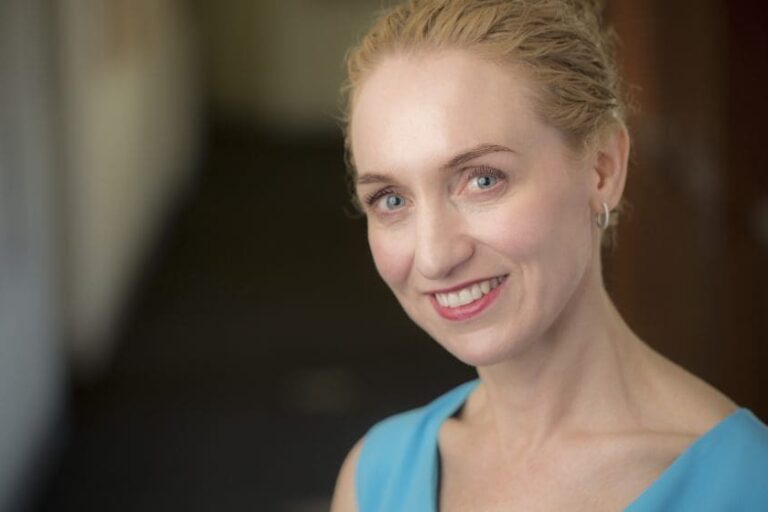 Cancer researcher wins inaugural Outstanding Female Researcher Medal